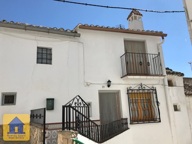 House in Castril - Image 3