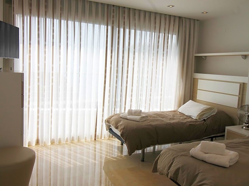 6 Bedrooms - Detached Villa in El Mascarat - Resale