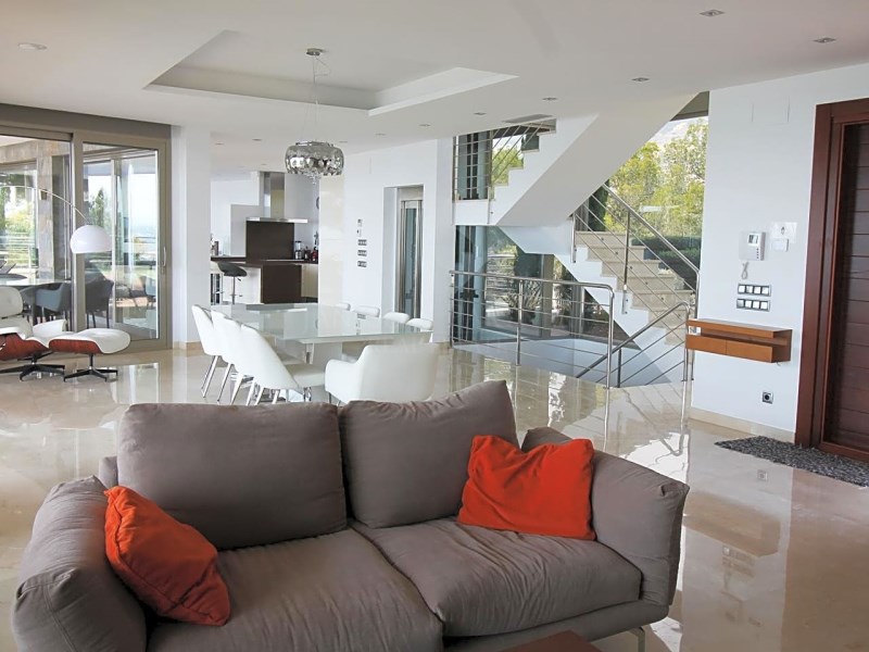 6 Bedrooms - Detached Villa in El Mascarat - Resale
