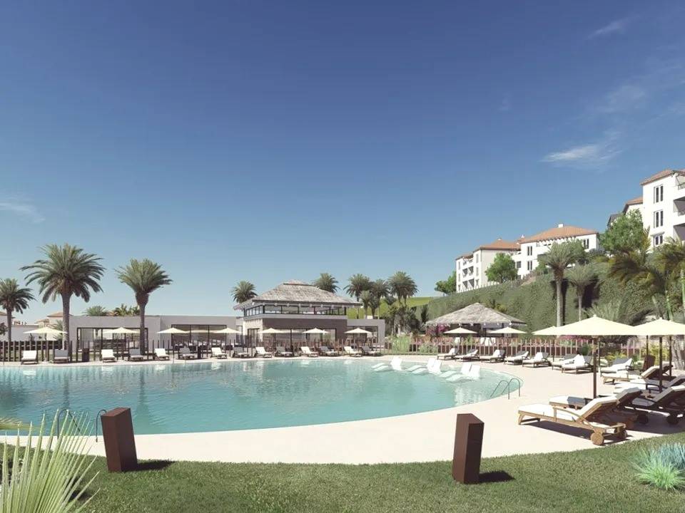 Apartment in La Duquesa - view 1