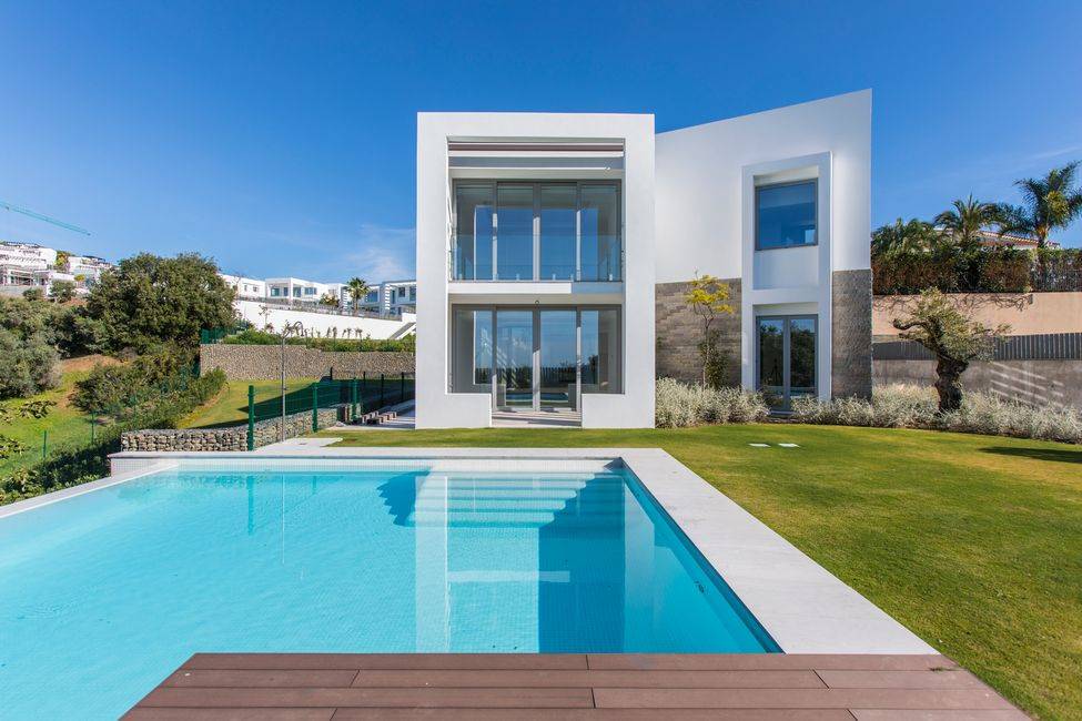 Villa in Marbella - view 1