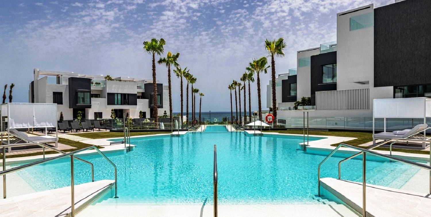 Villa in Marbella - view 1