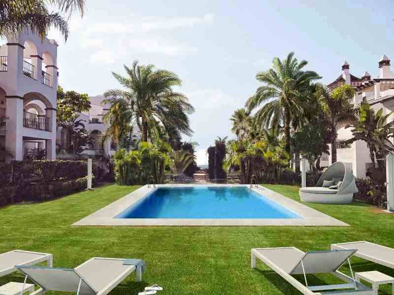 Apartment in Marbella - view 1