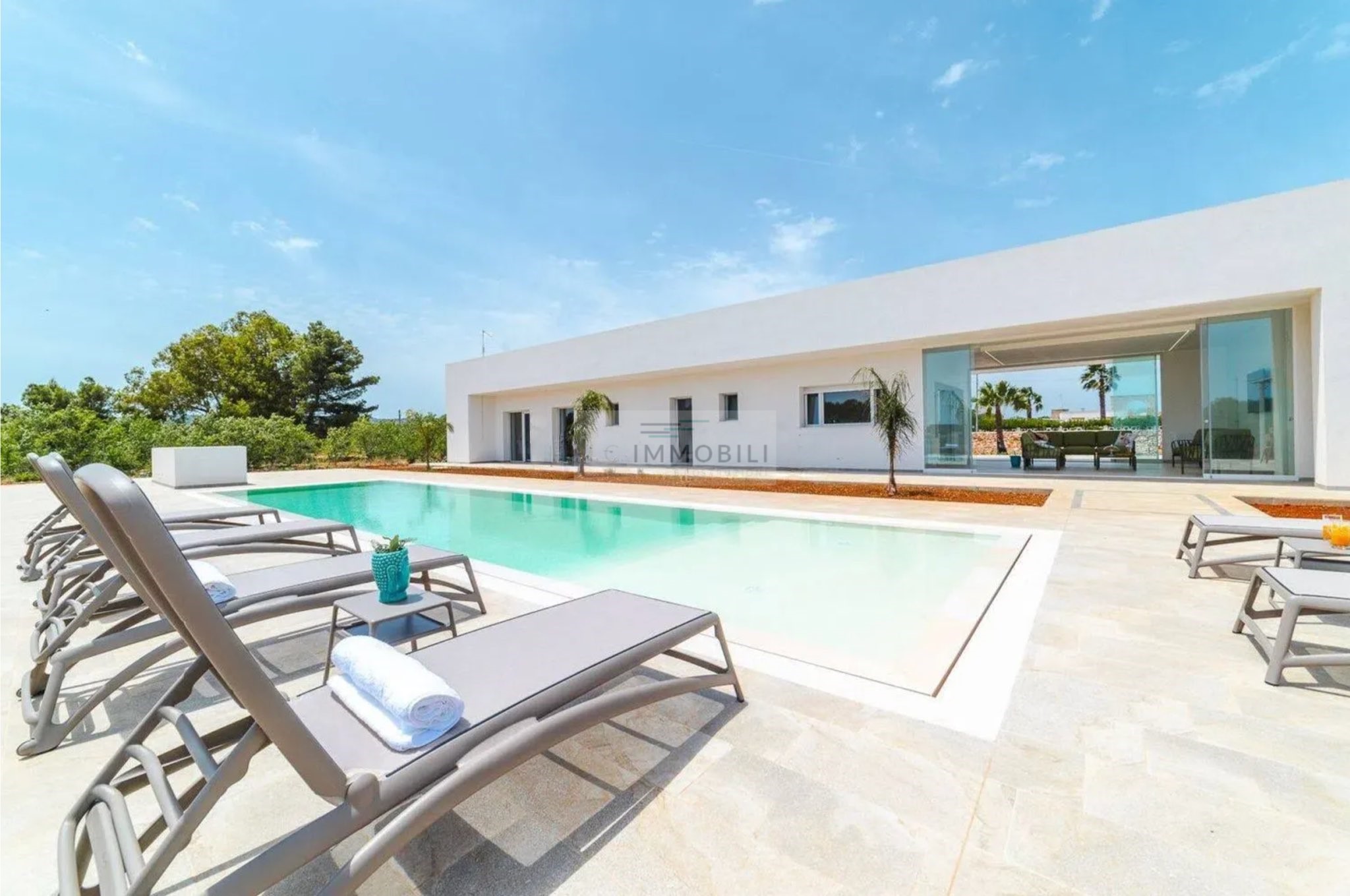 Villa in Carovigno - Image 3