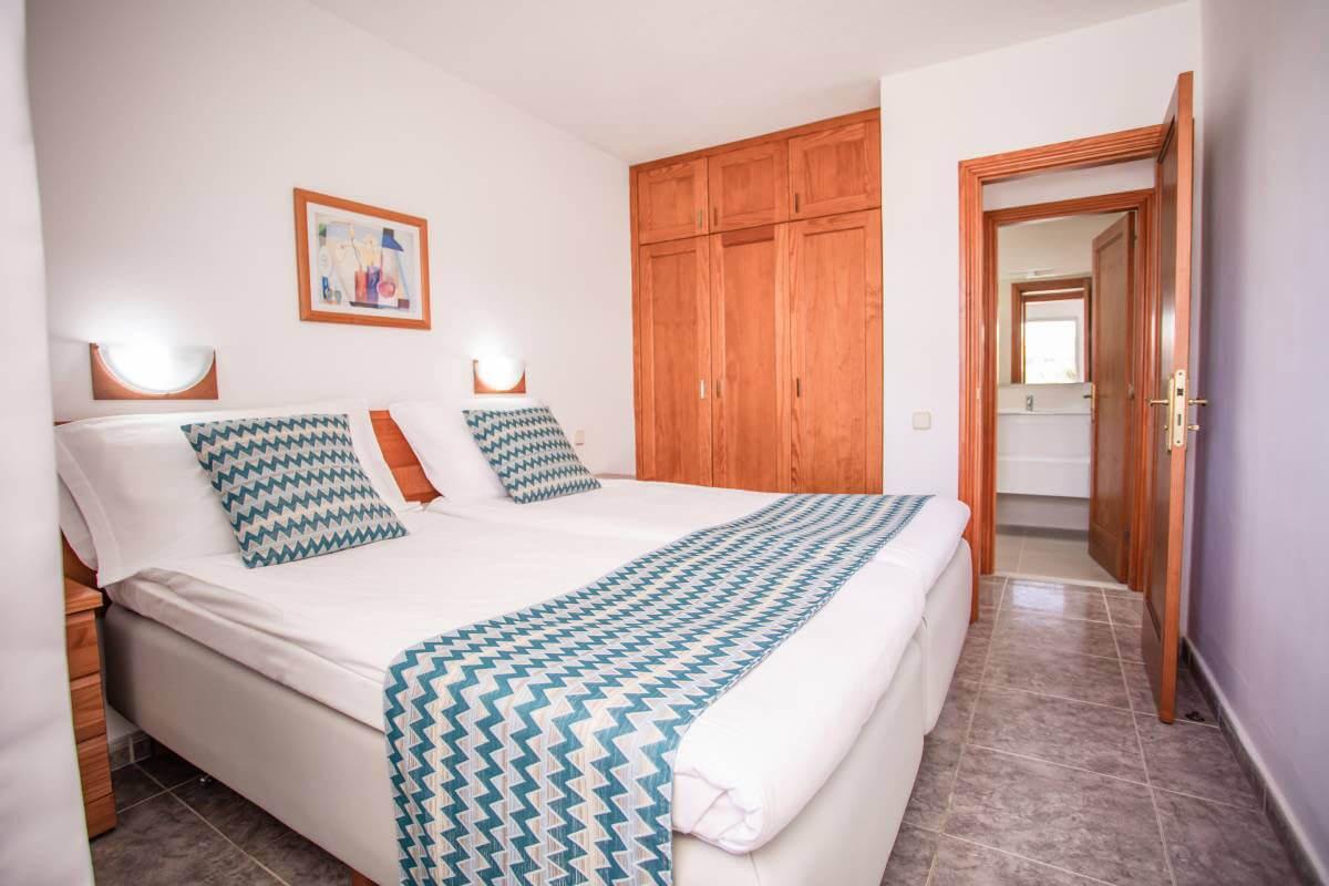 Apartment in Puerto de Mogan - Image 4