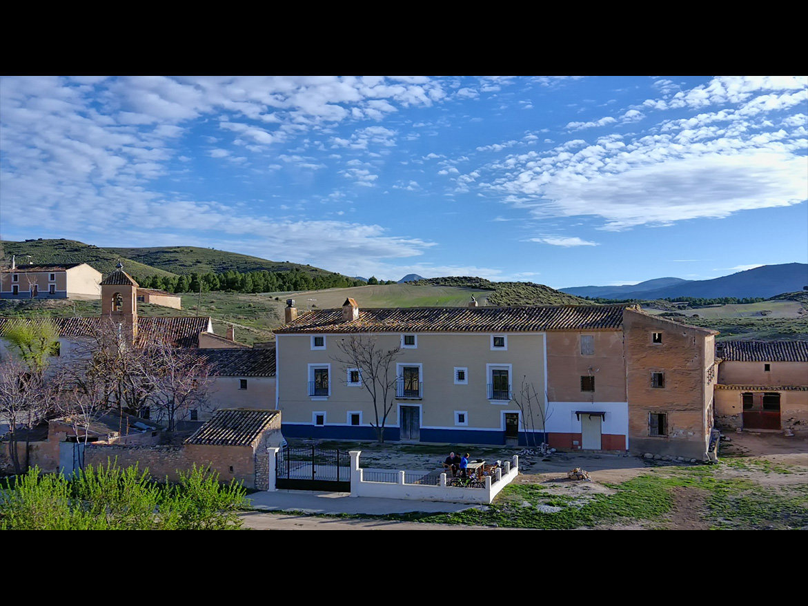 House in Venta de Micena - Image 2