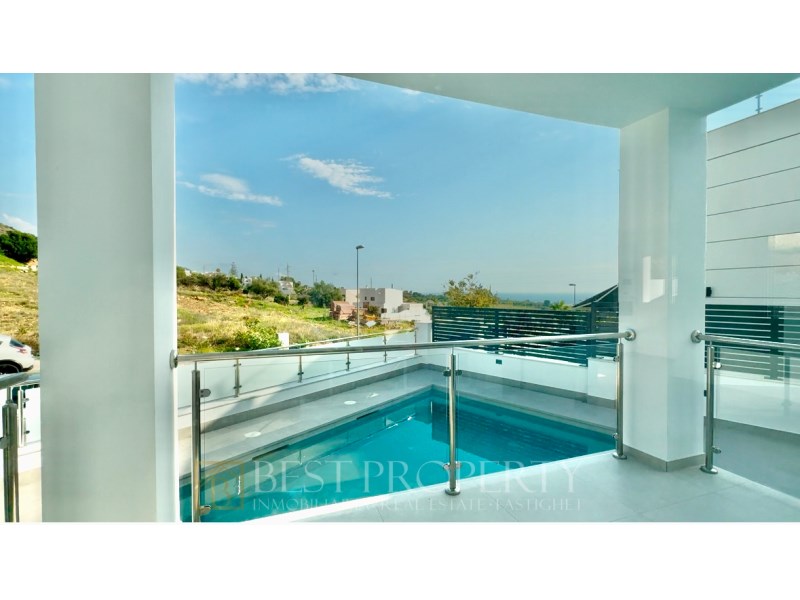 Brand new modern villa in Nerja 

This stunning villa, with contemporary design, - 11