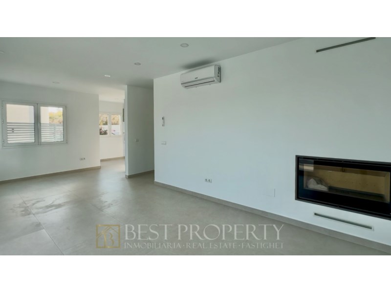 Brand new modern villa in Nerja 

This stunning villa, with contemporary design, - 12