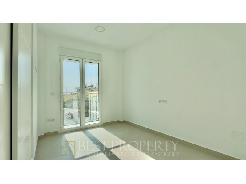 Brand new modern villa in Nerja 

This stunning villa, with contemporary design, - 20