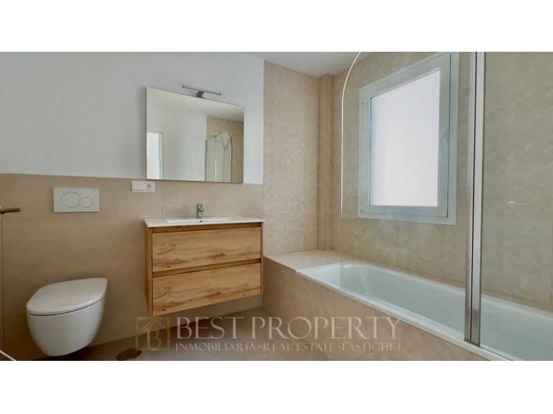 Brand new modern villa in Nerja 

This stunning villa, with contemporary design, - 22