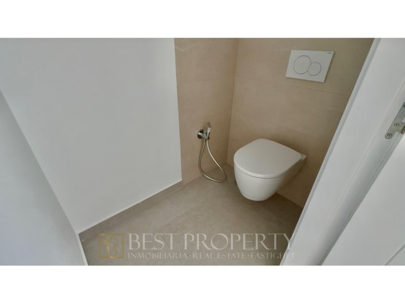 Brand new modern villa in Nerja 

This stunning villa, with contemporary design, - 23