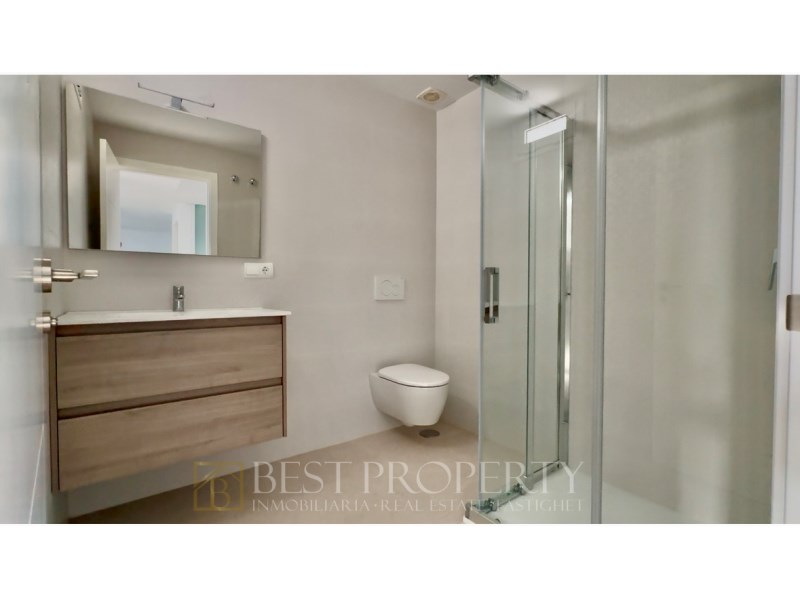 Brand new modern villa in Nerja 

This stunning villa, with contemporary design, - 31