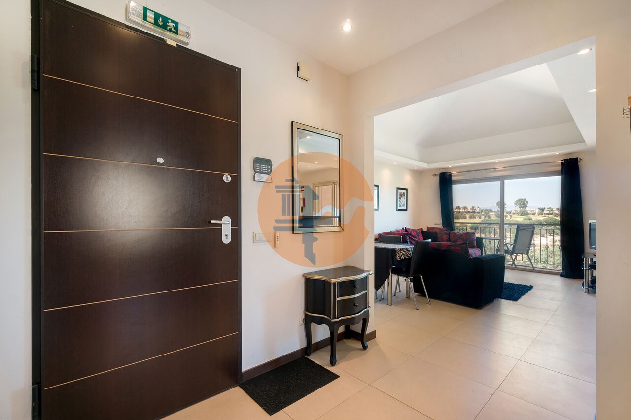 Apartment in Lagoa - Image 2