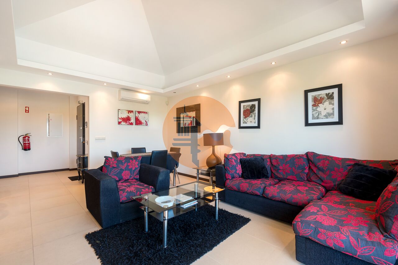 Apartment in Lagoa - Image 4