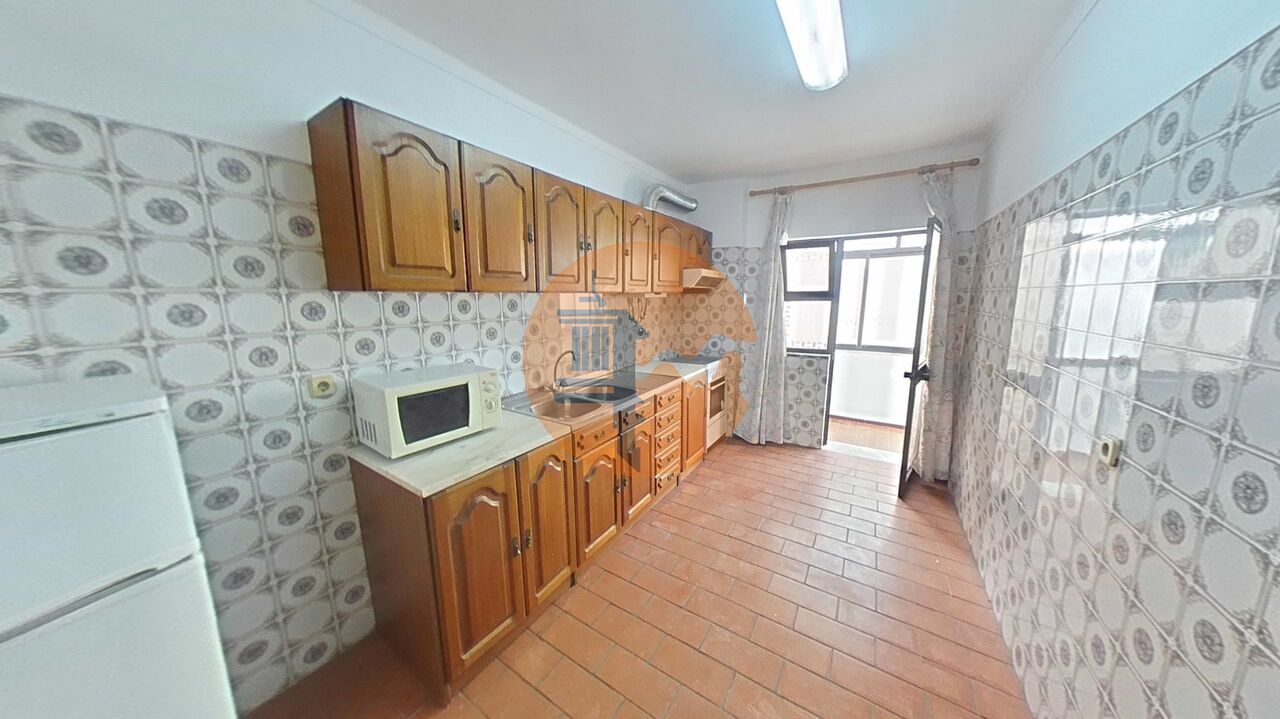 Apartment in Monte Gordo - Image 4