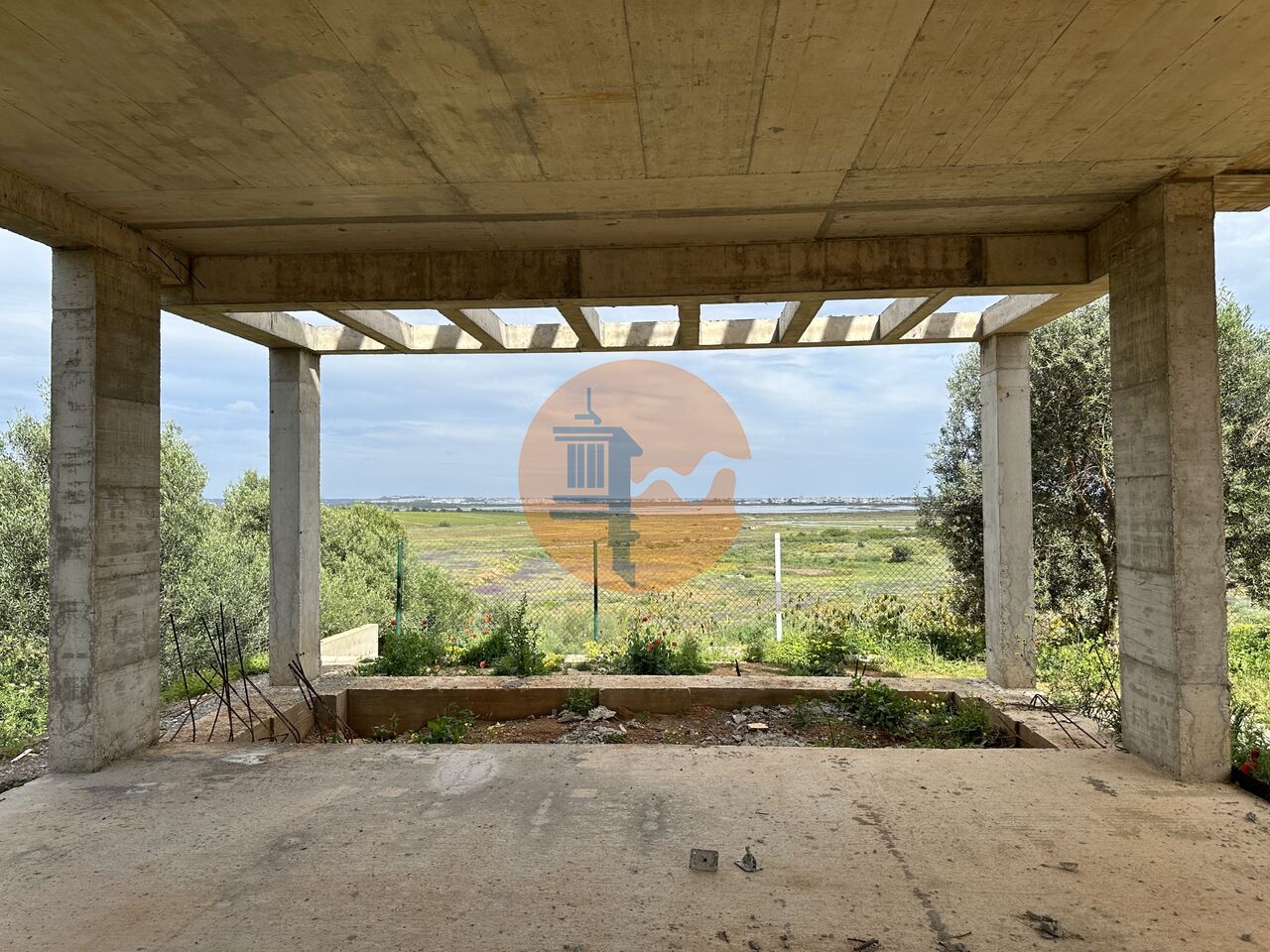 Villa in Castro Marim - view 1