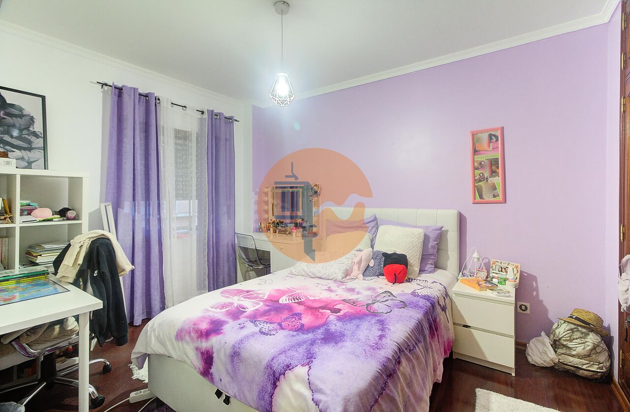 Apartment in Vila Real de Santo Antonio - Image 3