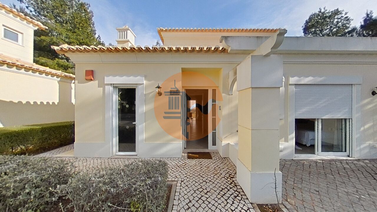 Villa in Castro Marim - view 1