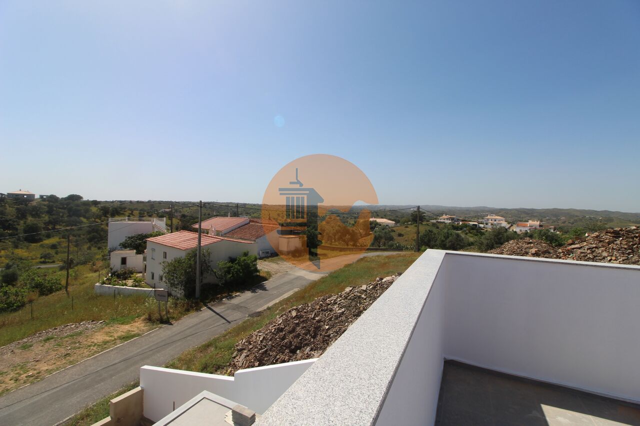 Villa in Castro Marim - view 1