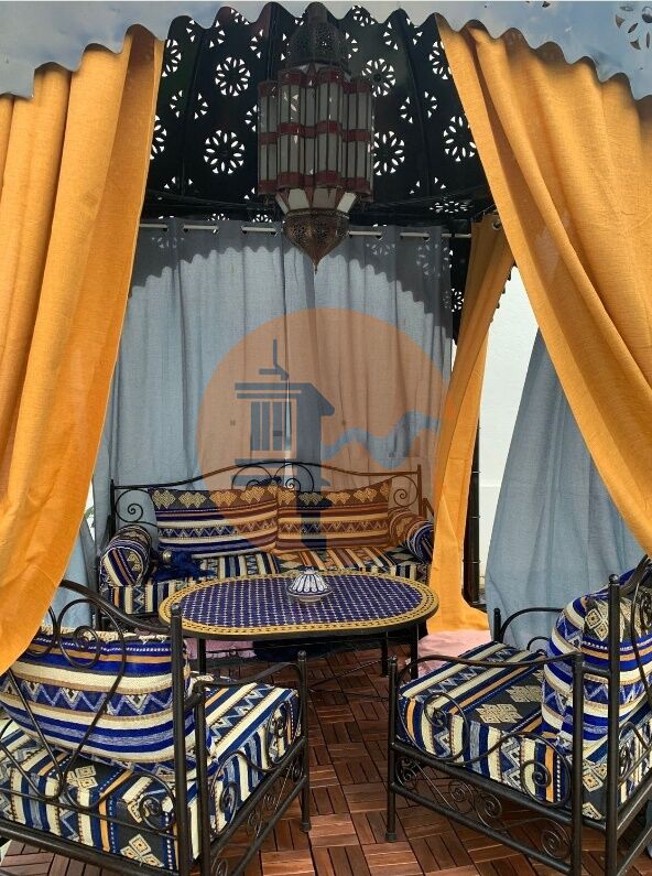 Villa in Quarteira - Image 4