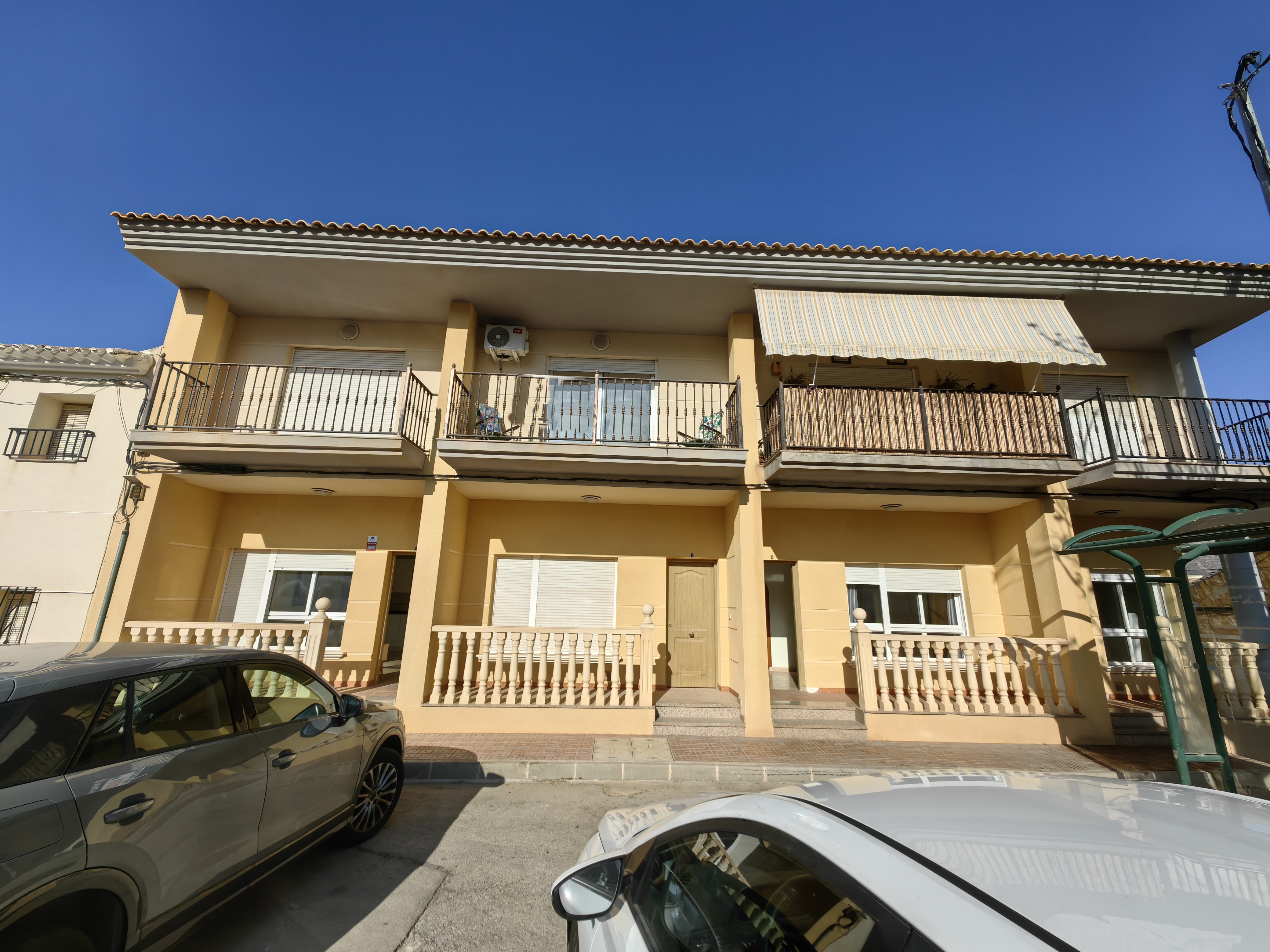 Apartment in La Canada de la Lena - view 1