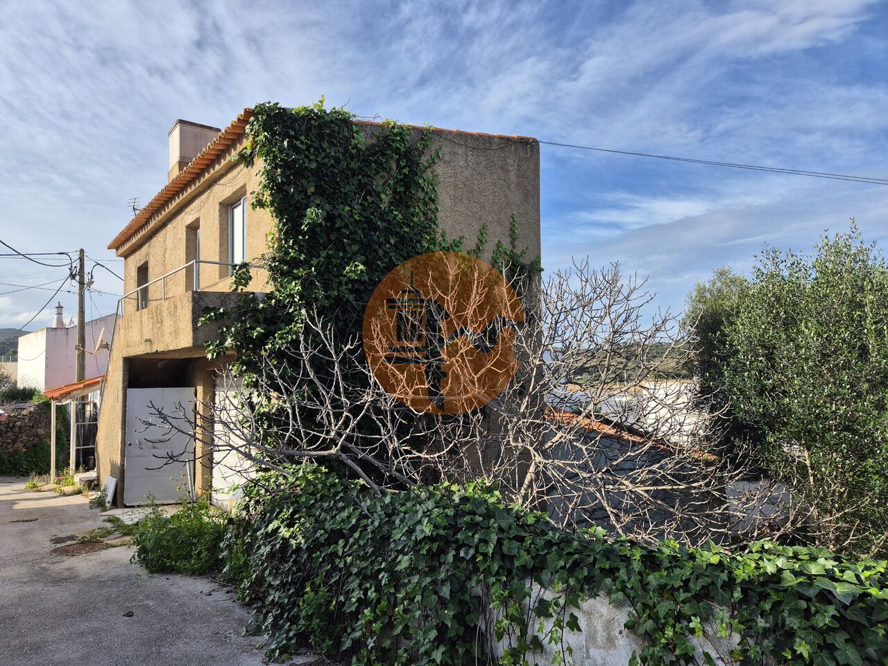 Villa in Alcoutim - view 1