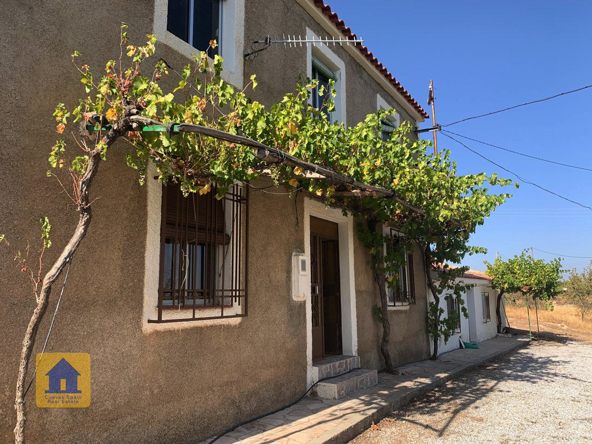 House in Las Canadas - Image 2