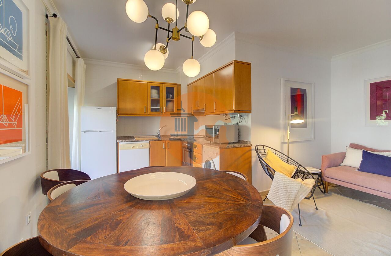 Apartment in Vila Real de Santo Antonio - Image 5