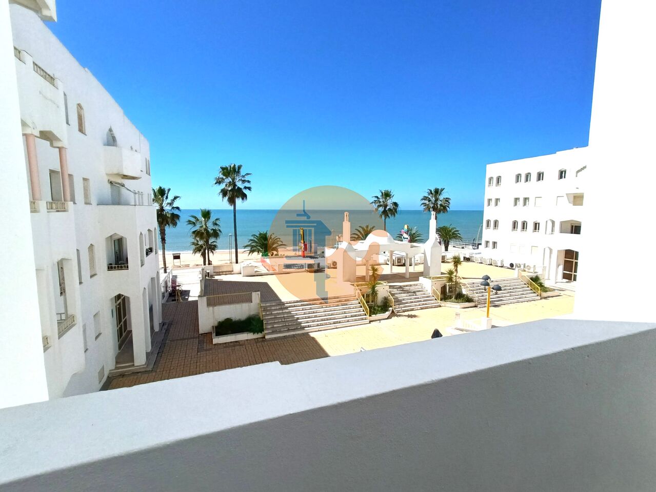 Apartment in Quarteira - view 1