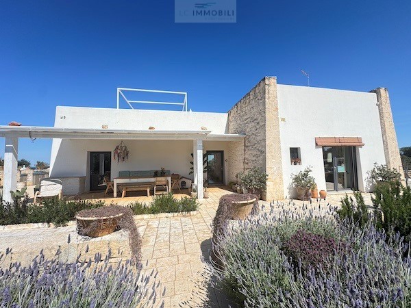 Villa in Carovigno - Image 4