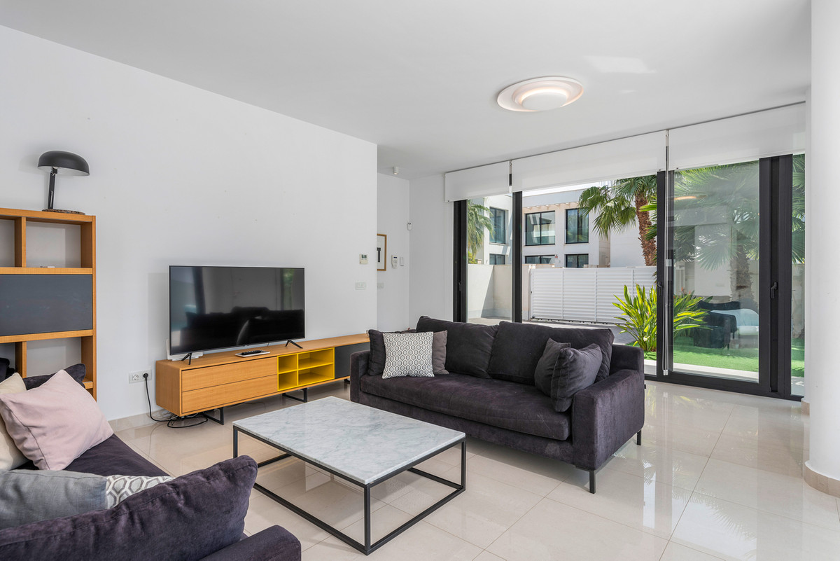 Villa in Rojales - Image 4