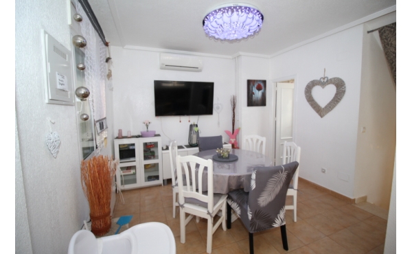 Villa in Urbanizacion los Balcones - Image 5