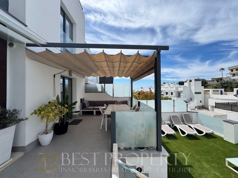 Modern villa for sale in nerja - spacious, bright and with investment potential
 - 5