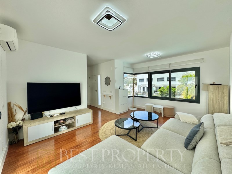 Modern villa for sale in nerja - spacious, bright and with investment potential
 - 6