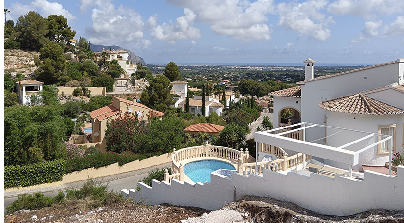 Venta. Chalet/Villa en Pedreguer