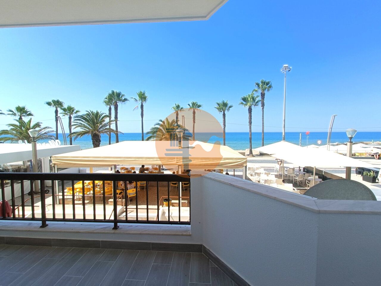 Apartment in Quarteira - view 1