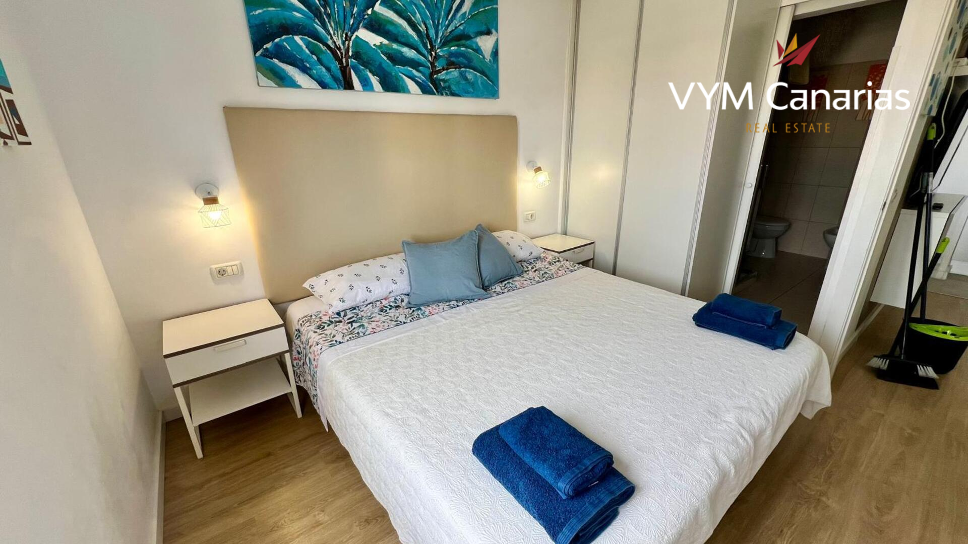 Apartment in Los Cristianos - Image 2