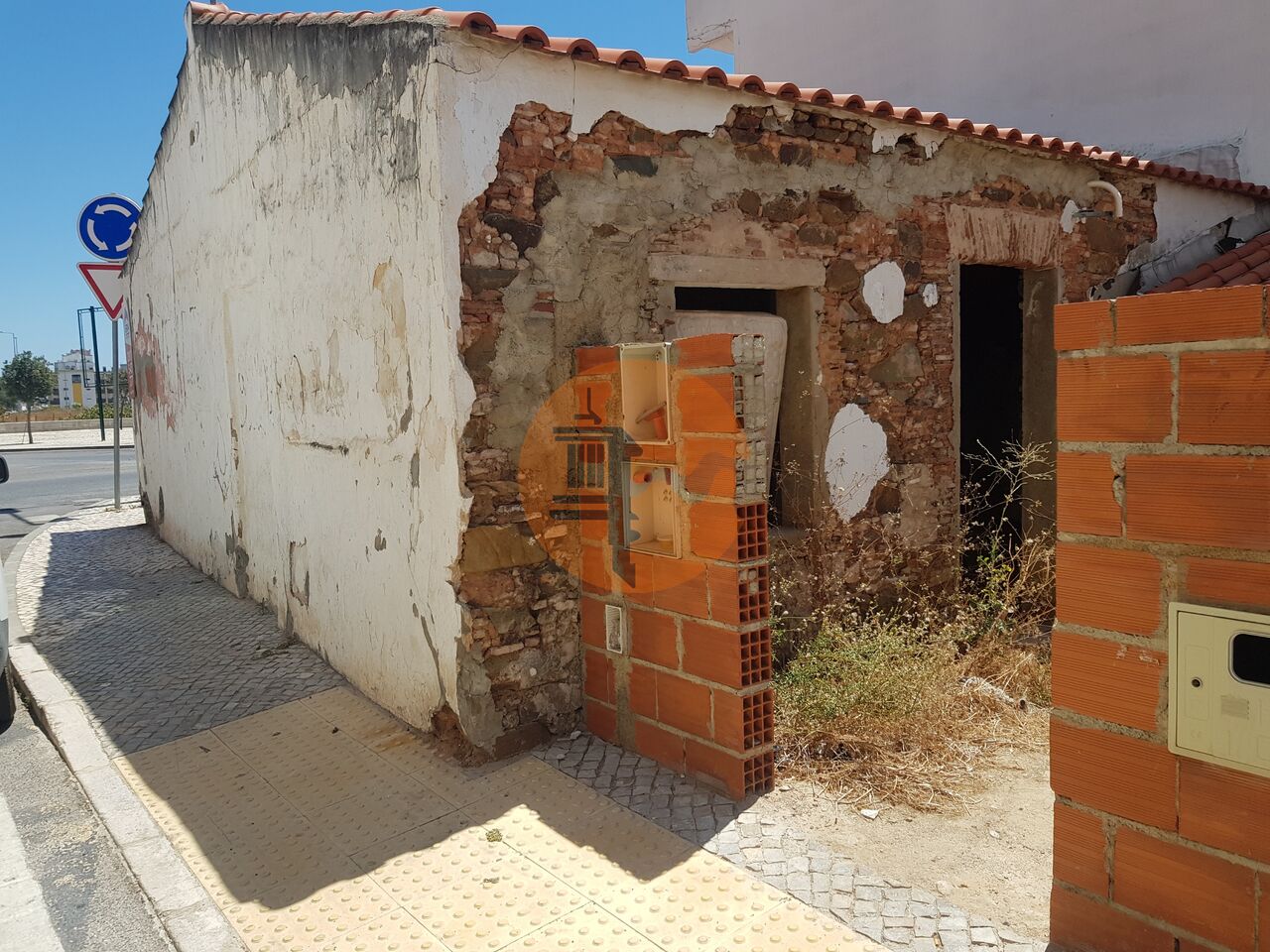 Villa in Vila Real de Santo Antonio - view 1