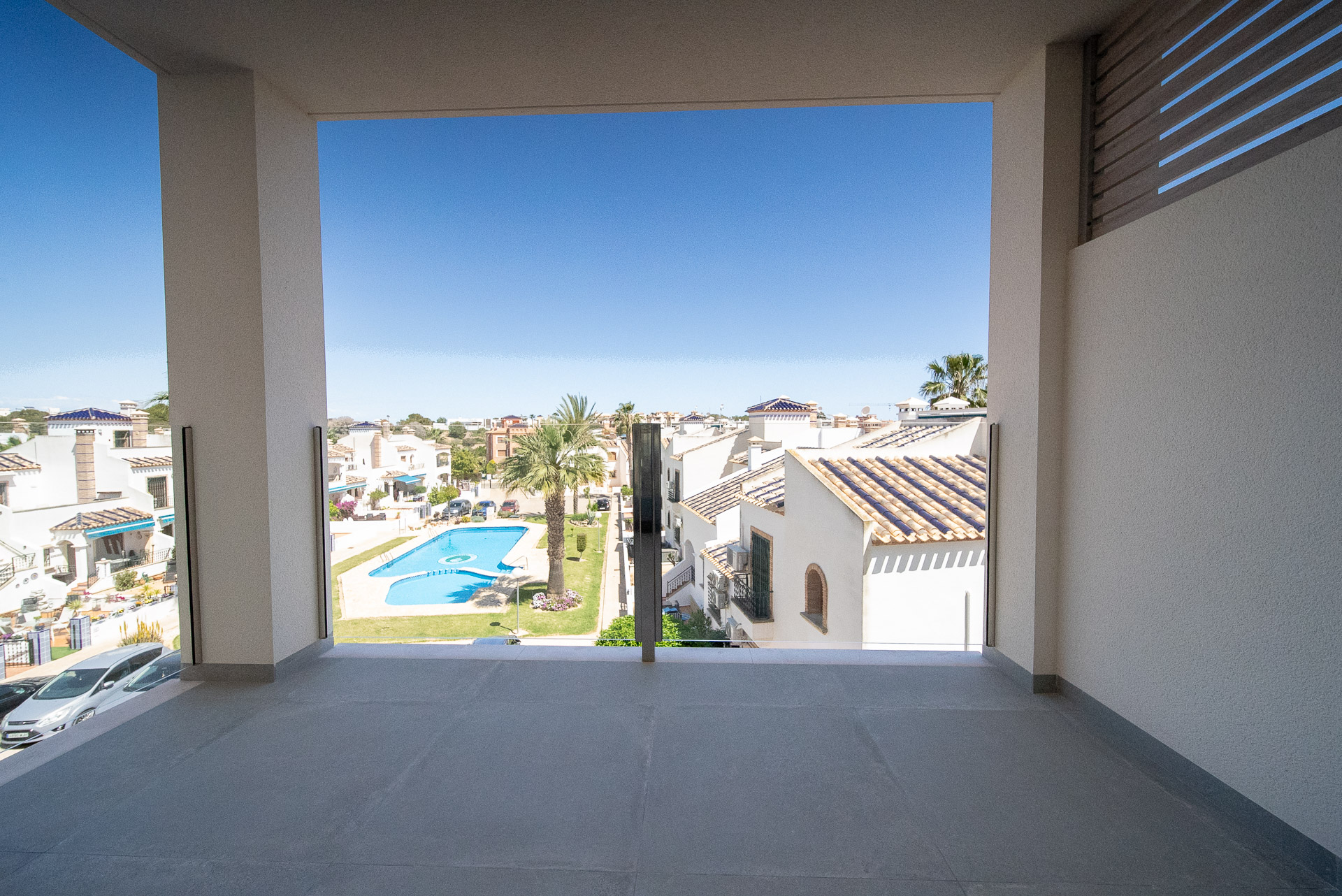 Penthouse in Urbanizacion los Balcones - Image 2