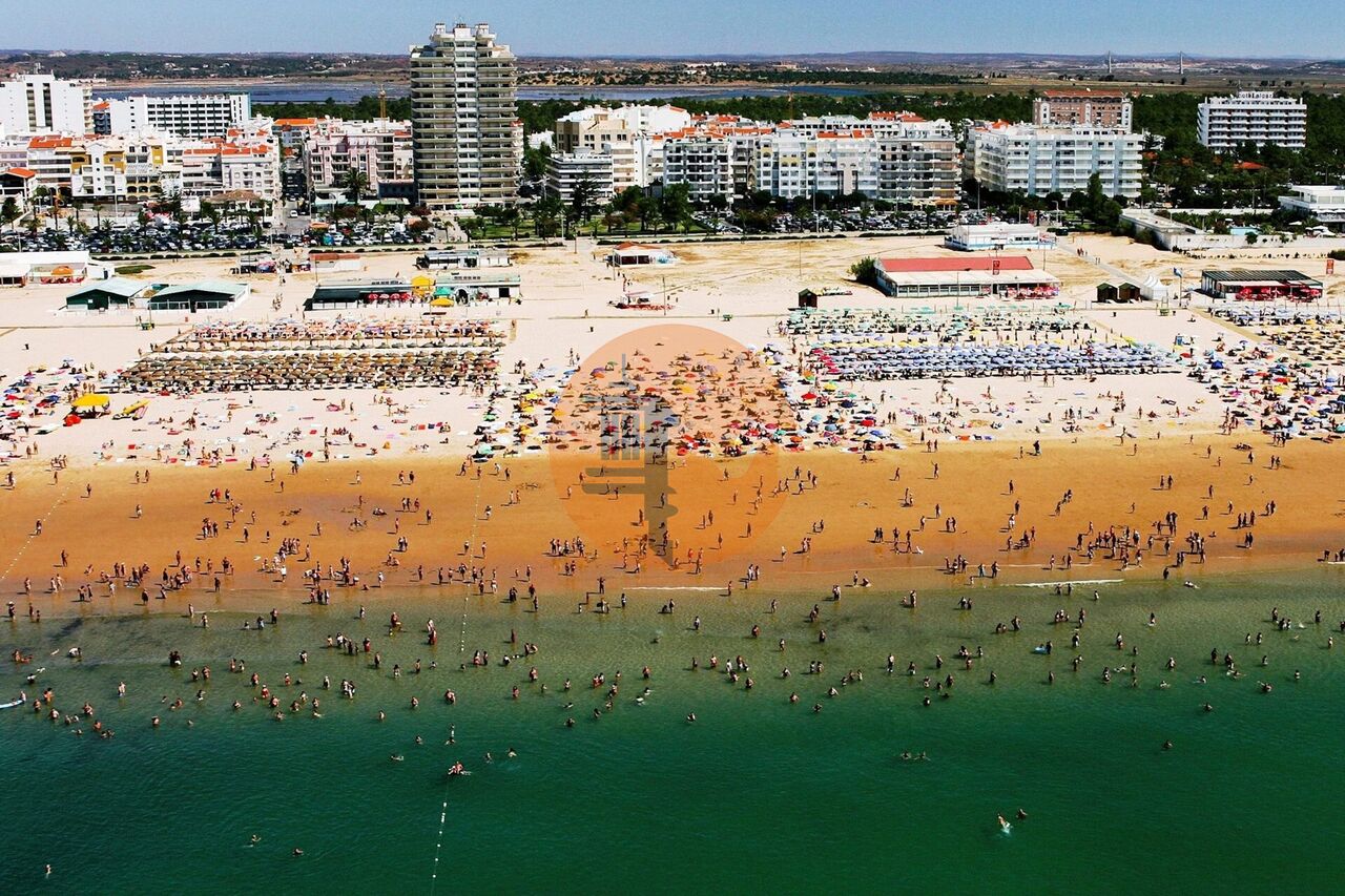 Apartment in Monte Gordo - Image 5