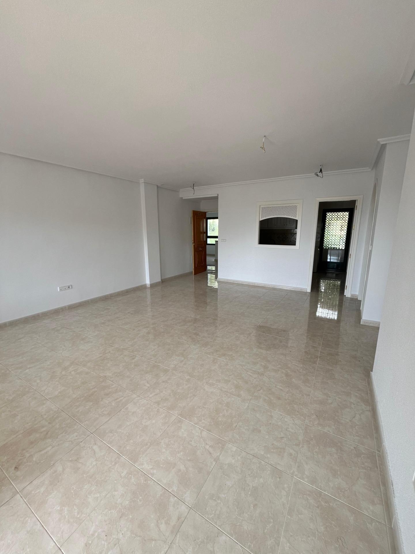 Apartment in Urbanizacion los Balcones - Image 4