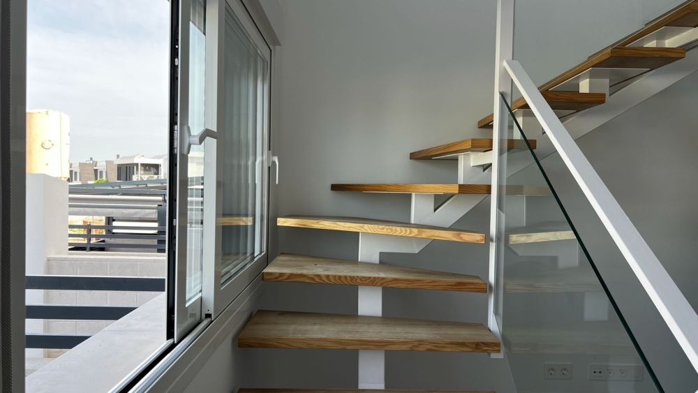 Villa in El Altet - Image 4