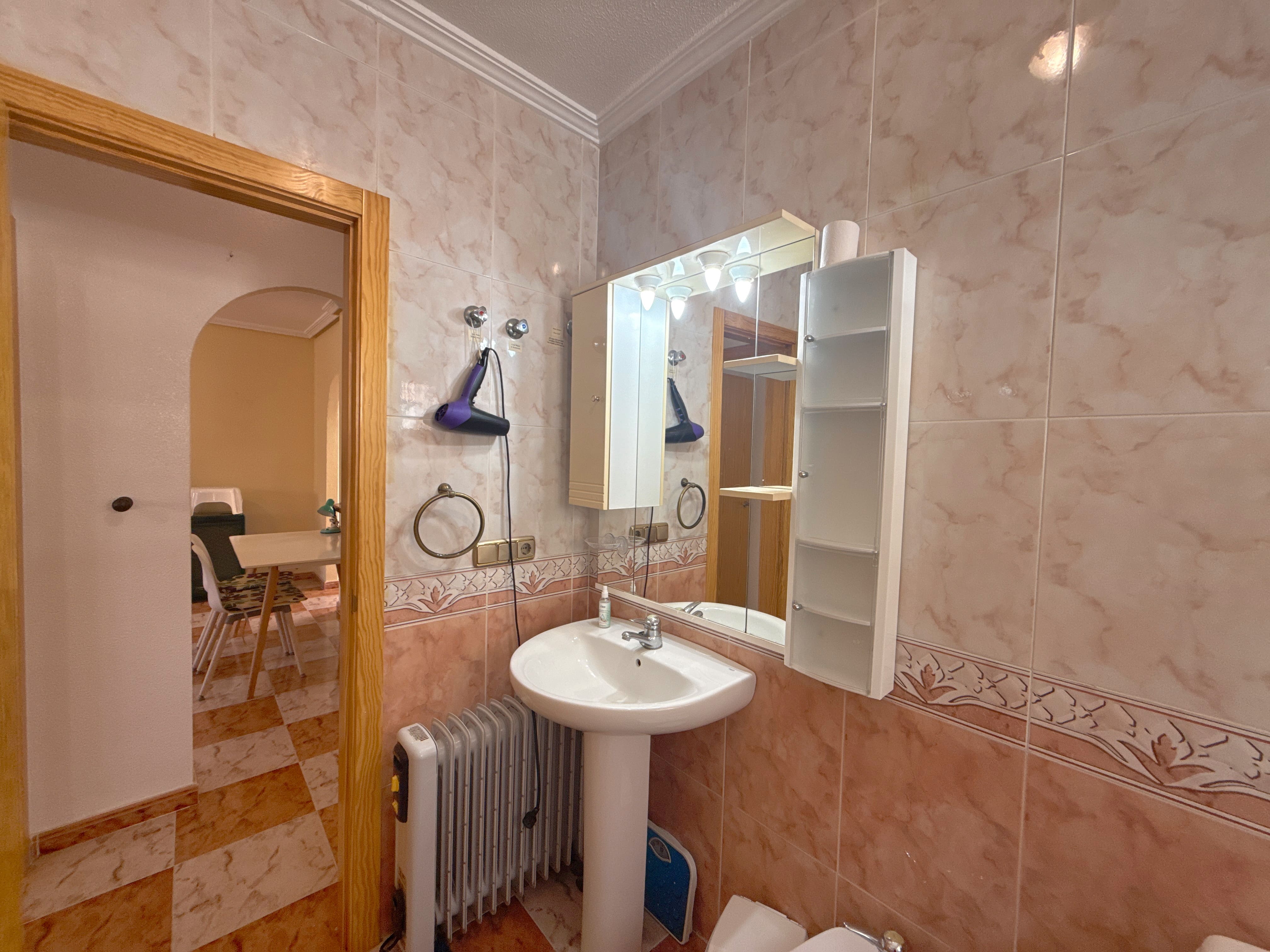 House in Urbanizacion los Balcones - Image 4