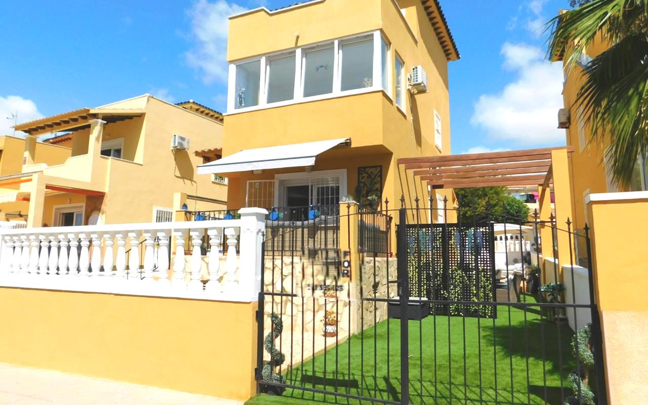 Detached Villa Villamartin Costa Blanca South Spain