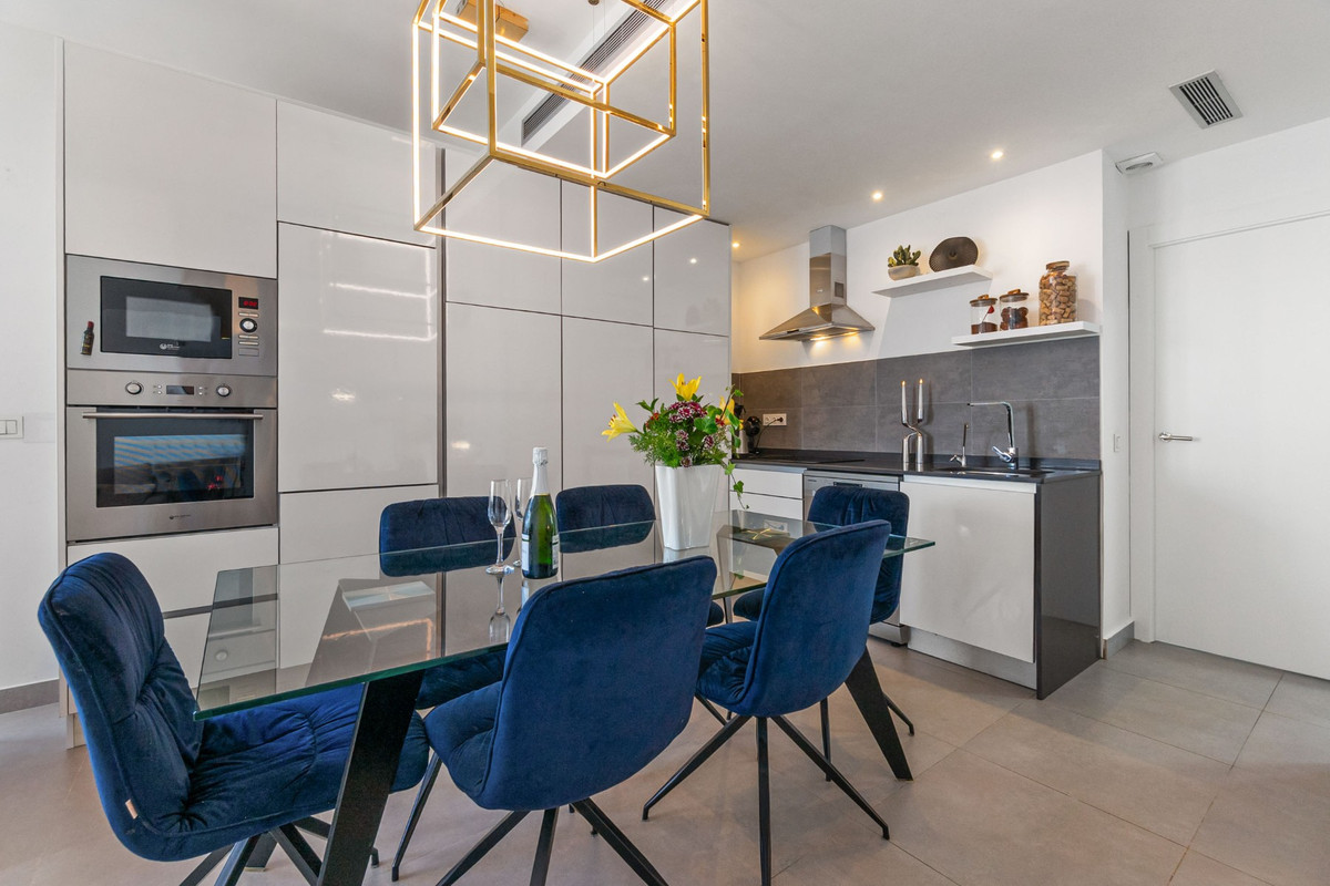 Villa in Urbanizacion los Balcones - Image 5