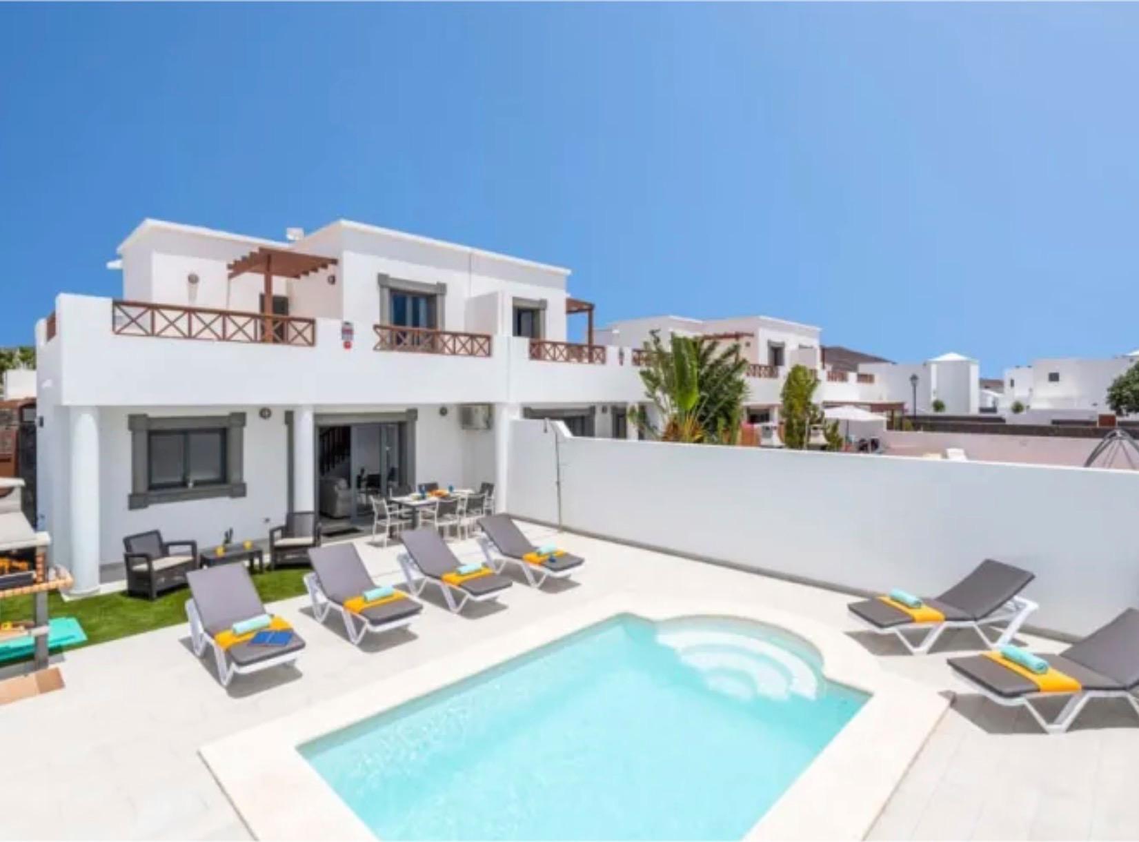 Villa in Provincia de Las Palmas - Image 2