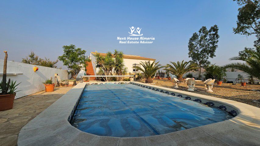 Detached Villa Cantoria Almería inland Spain