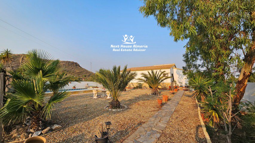 Detached Villa Cantoria Almería inland Spain