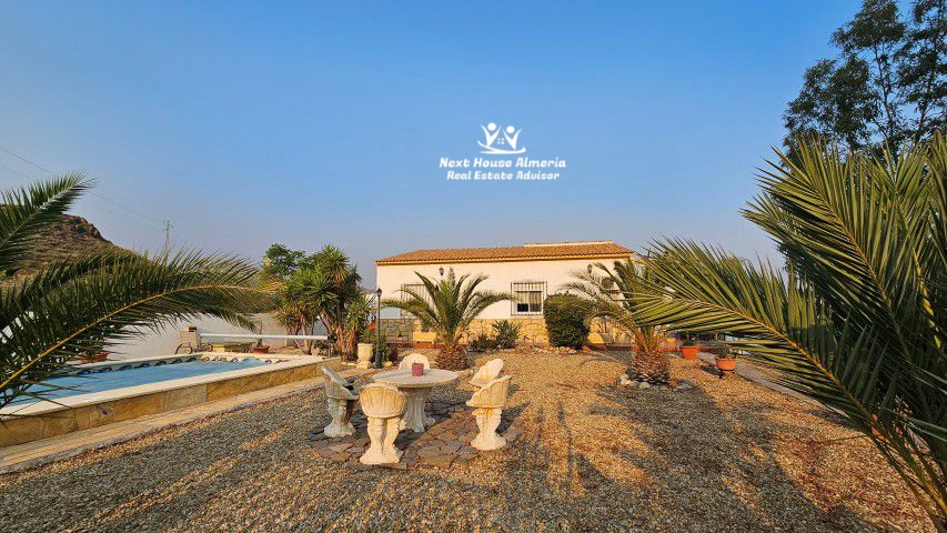 Detached Villa Cantoria Almería inland Spain