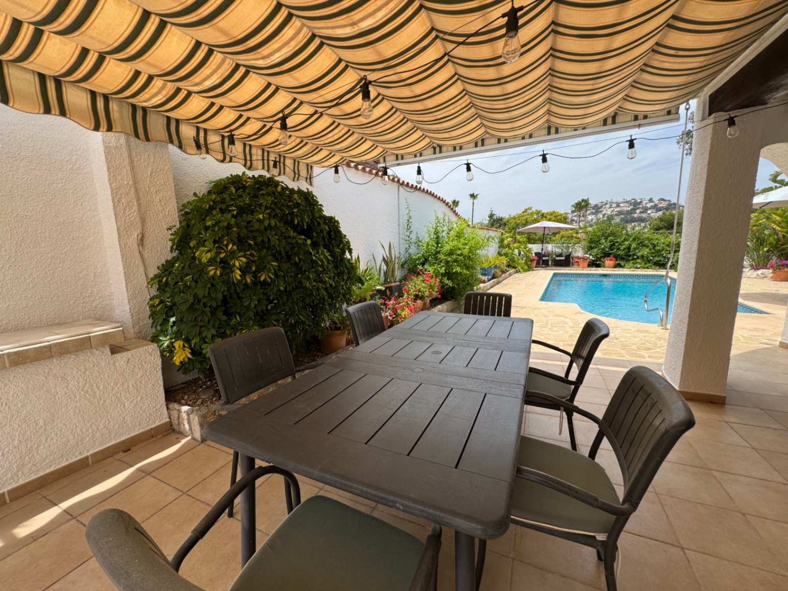 Villa en venta en Teulada zona Moraira